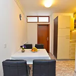 Petra 628 Apartamento *